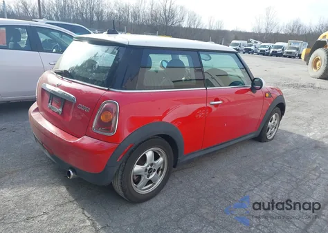 2007 Mini Cooper z USA, uszkodzony, nr VIN WMWMF33577TL67458
